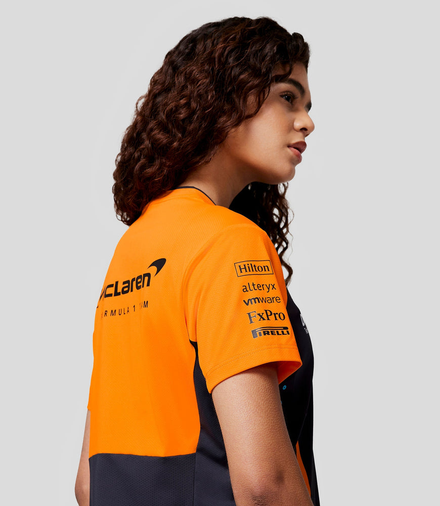 Womens McLaren Official Teamwear Set Up T-Shirt Formula 1 - Phantom/Papaya