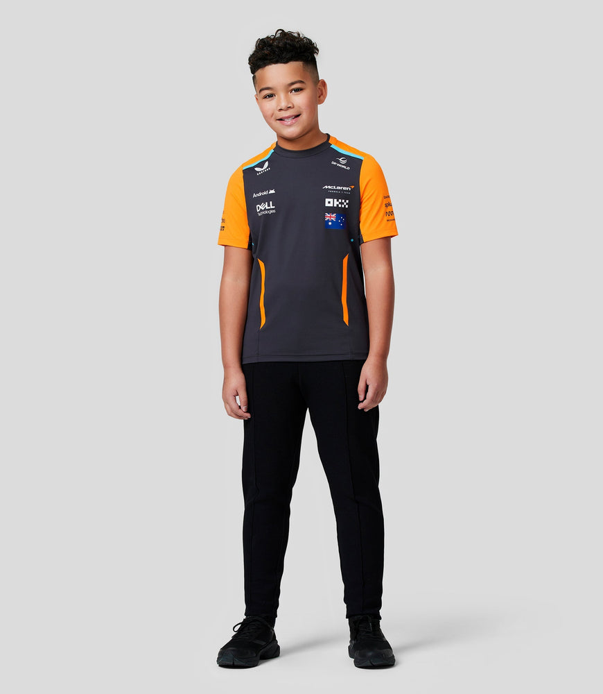 Junior McLaren Official Teamwear Set Up T-Shirt Oscar Piastri Formula 1 - Phantom/Papaya